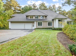 29 Hawk Hill Ln, Ipswich, MA 01938