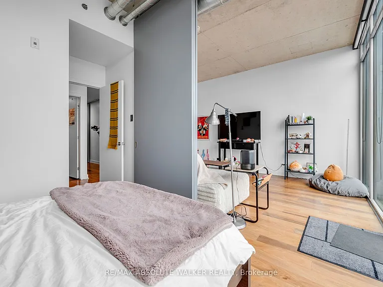 360 McLeod St #717 — Photo 24