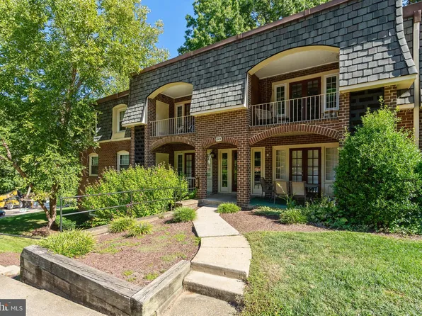 5905 Noblestown Rd #H, Springfield, VA 22152