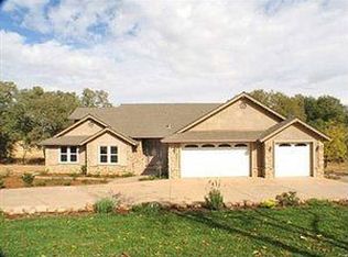 3501 Walnut Hill Dr, Cool, CA 95614