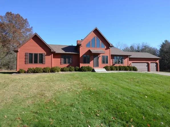 W7918 Timber TRAIL, Whitewater, WI 53190