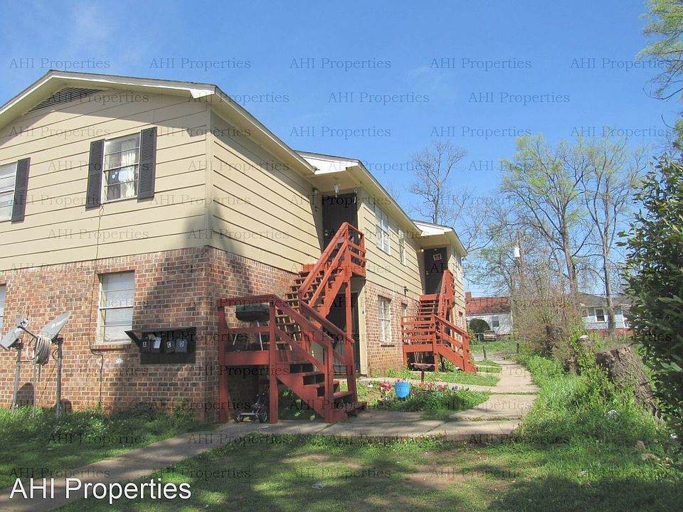 1st image of 1112 4th St W Unit A
