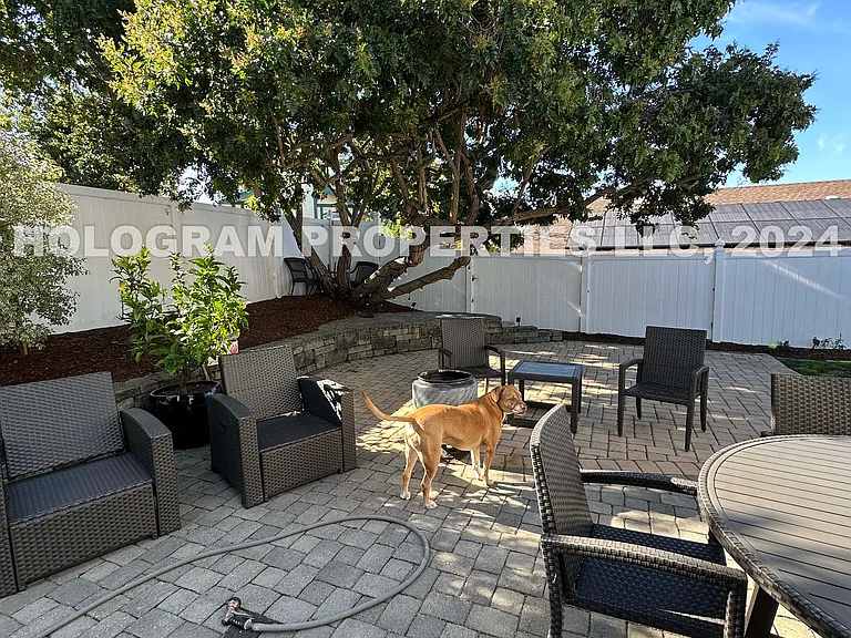 2325 Ganador Ct — Photo 35