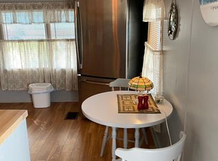 99 Sun Cir, Fort Myers, FL 33905