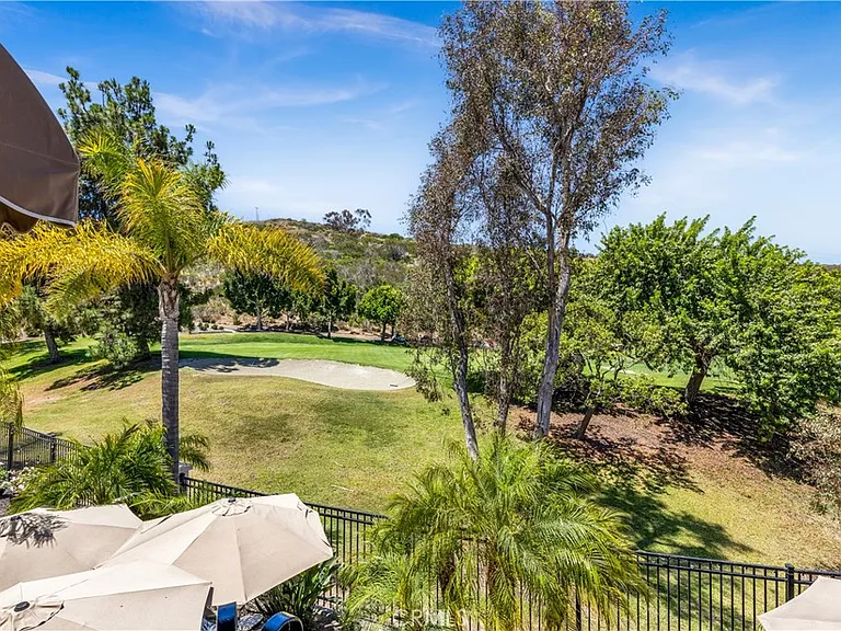 28060 Paseo Hacienda — Photo 40