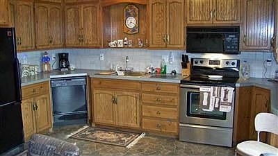 4th image of 10965 W State St