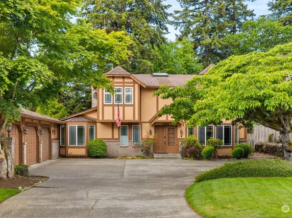 8826 Lake Steilacoom Pt Road SW, Lakewood, WA 98498