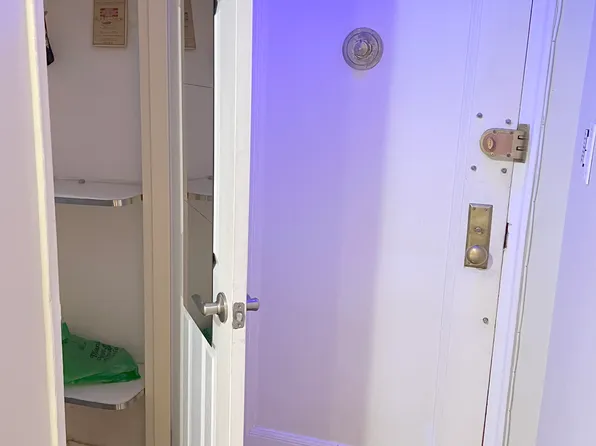 3021 Avenue Z image 3 of 12