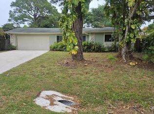 5706 SE Sunset Blvd, Fort Pierce, FL 34982