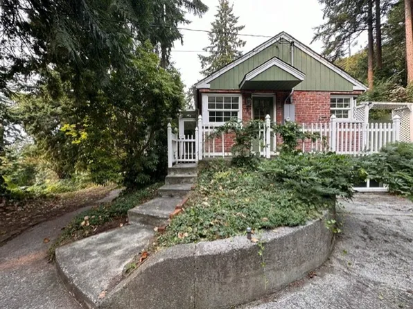 1600 Blodgett Rd, Mount Vernon, WA 98274