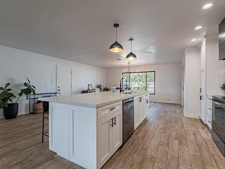 8710 E Monte Vista Rd — Photo 26
