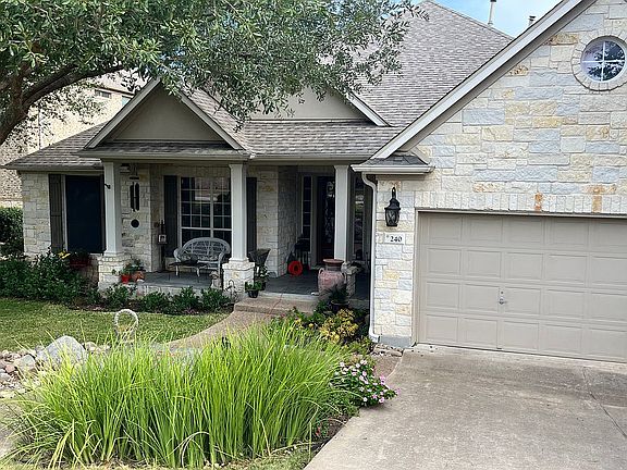 4th image of 240 Bolton Dr