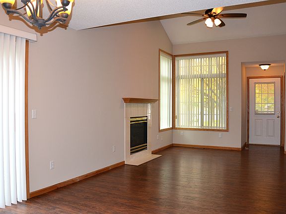 Living Room & Front Entry