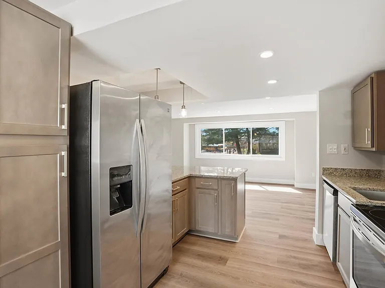 Kitchen/Living/Dining