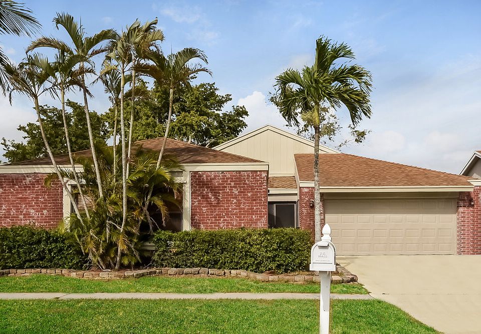 1st image of 21428 Summertrace Cir