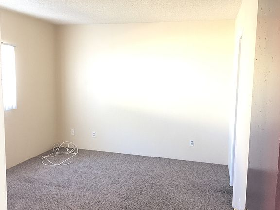 5th image of 2428 N Fontana Ave APT 3