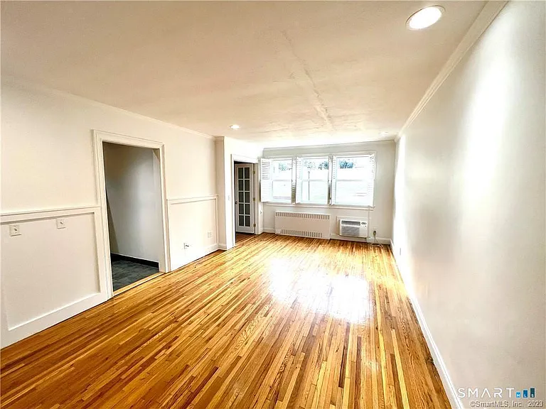 11 Bedford Ave #N2 — Photo 3