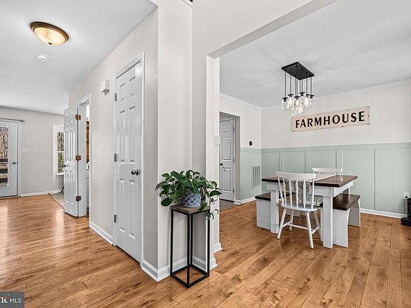 4th image of 8002 Sourwood Ct