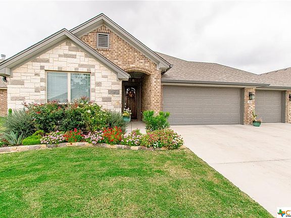 3rd image of 2605 Paisley Dr