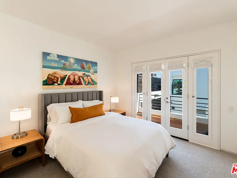 23754 Malibu Rd — Photo 32