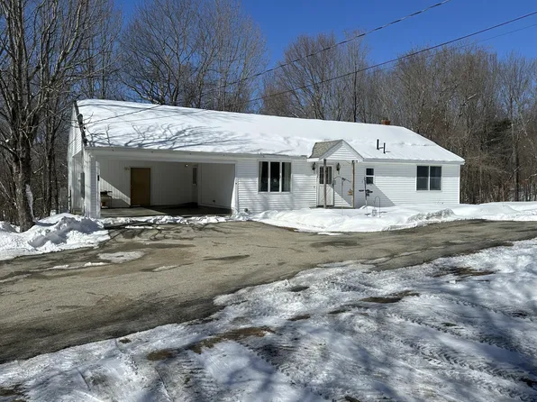 25 Yarmouth Road, Gray, ME 04039