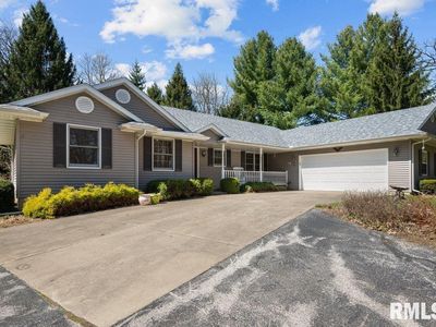 8861 E 1000th St, Cambridge, IL, 61238