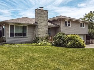 3232 S Crestview Dr, New Castle, IN