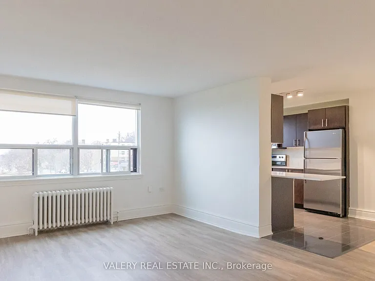 3015 Queen St E #F12 — Photo 6