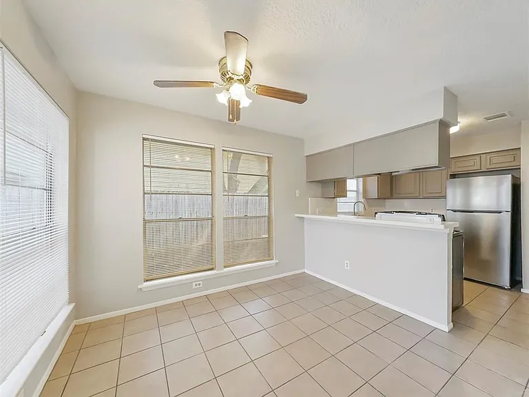 10827 Sugar Hill Dr #A — Photo 6