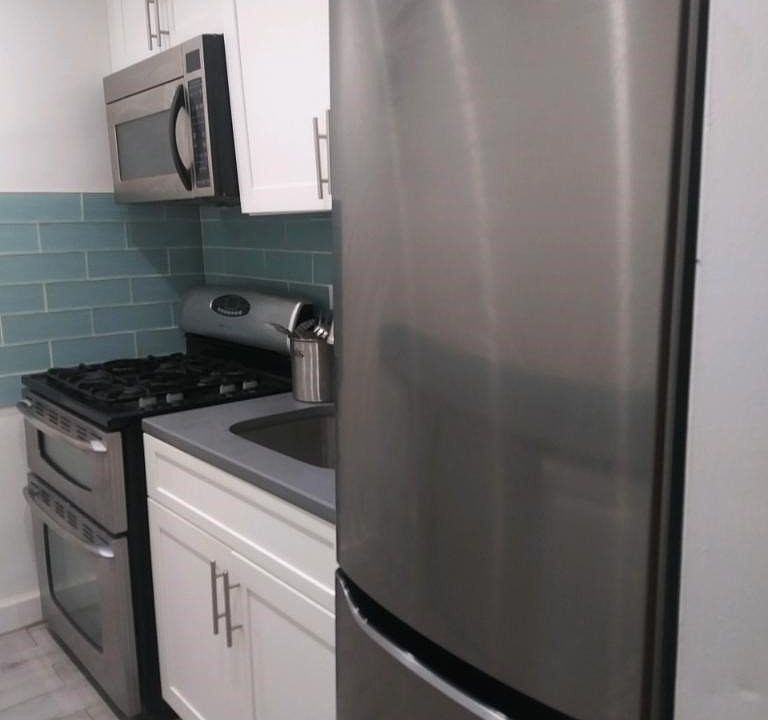 2nd image of 5530 98th Pl APT 2L