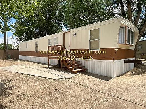 1310 Sanchez Ln Photo 1