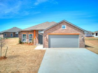 1679 Bloomington Ct, Newcastle, OK 73065