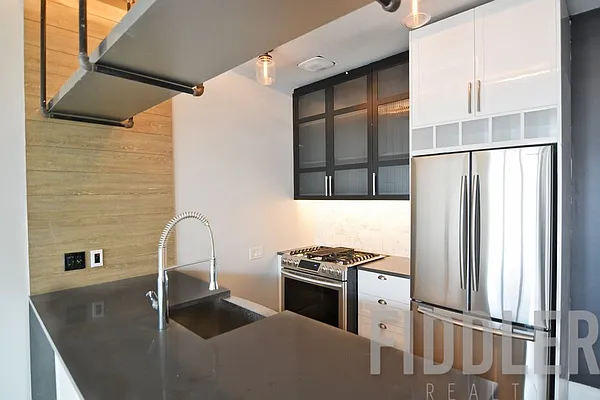 Rented by Fiddler Realty | media 77