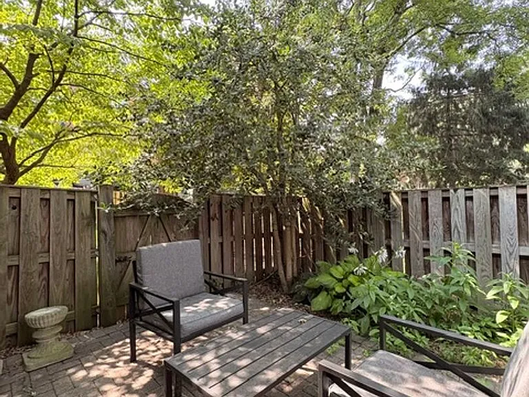 6718 Kenwood Forest Ln — Photo 6