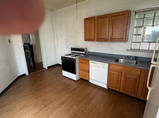 311 Gist St APT 1, Pittsburgh, PA 15219