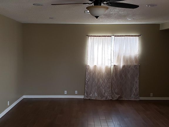 3rd image of 5804 Sturgeon Dr