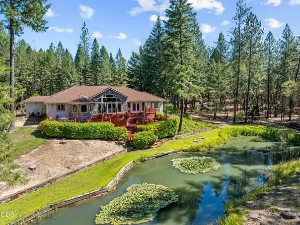 313 Eagle Ridge Dr, Grants Pass, OR 97526