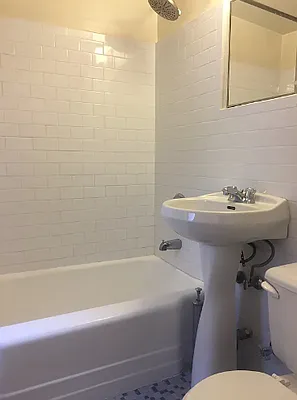 Rented by Compass | media 9