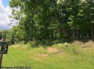 996 & 992 Excalibur Dr, Morgantown, WV 26508