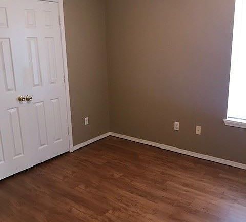 5th image of 156 Killdeer Dr
