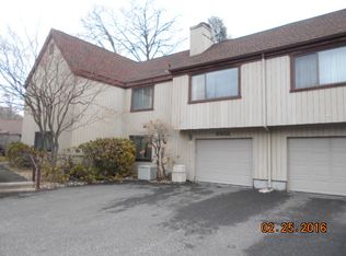 65A Onondaga Ln, Stratford, CT 06614