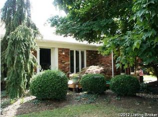460 Twin Oaks Dr, Mount Washington, KY 40047