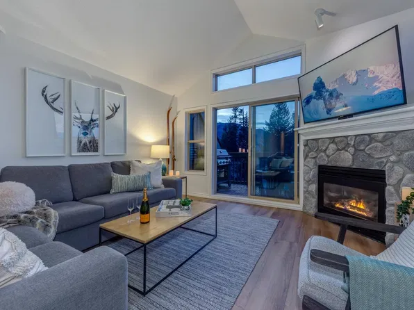 4890 Painted Cliff Rd #7, Whistler, BC V8E 1C9
