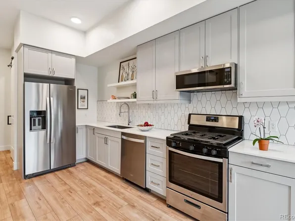 2876 W 53rd Avenue #305, Denver, CO 80221