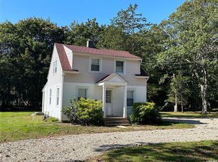 328 Railroad Ave, Center Moriches, NY 11934