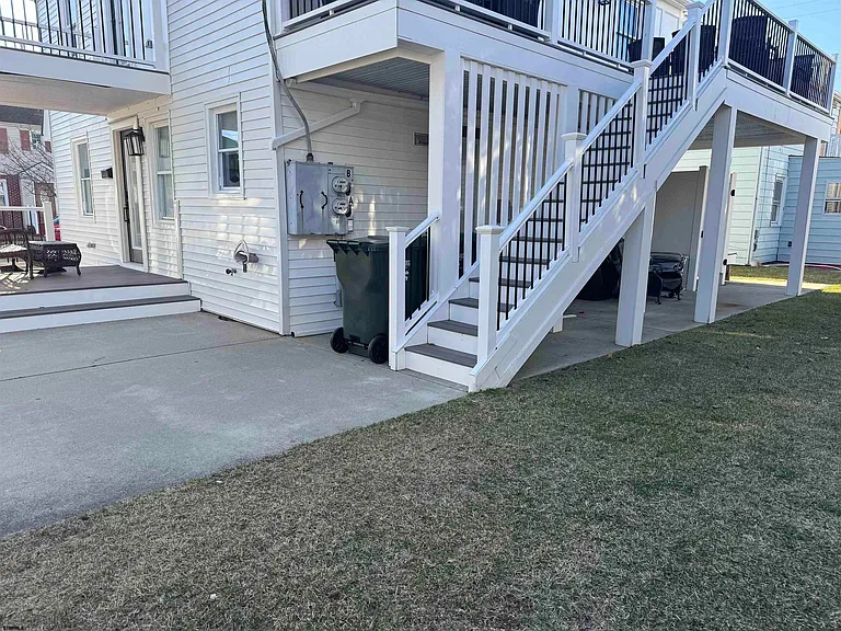 117 N Wilson Ave — Photo 19