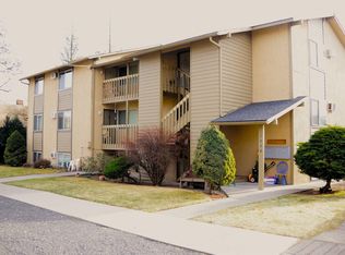 1036 E Desmet Ave, Spokane, WA 99202