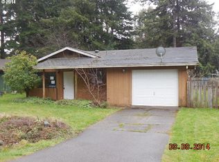 1160 1st St NE, Bandon, OR 97411