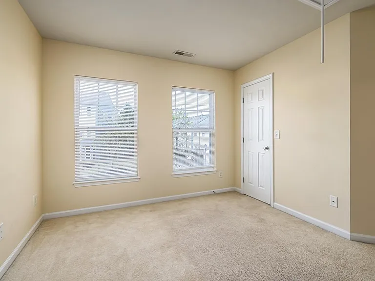 1619 Snowmass Way — Photo 14