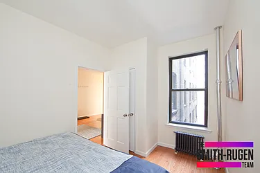 Rented by R New York